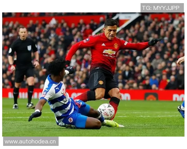 曼联与雷丁精彩对决直播全程回顾及赛后分析 曼联与雷丁精彩对决直播全程回顾及赛后分析